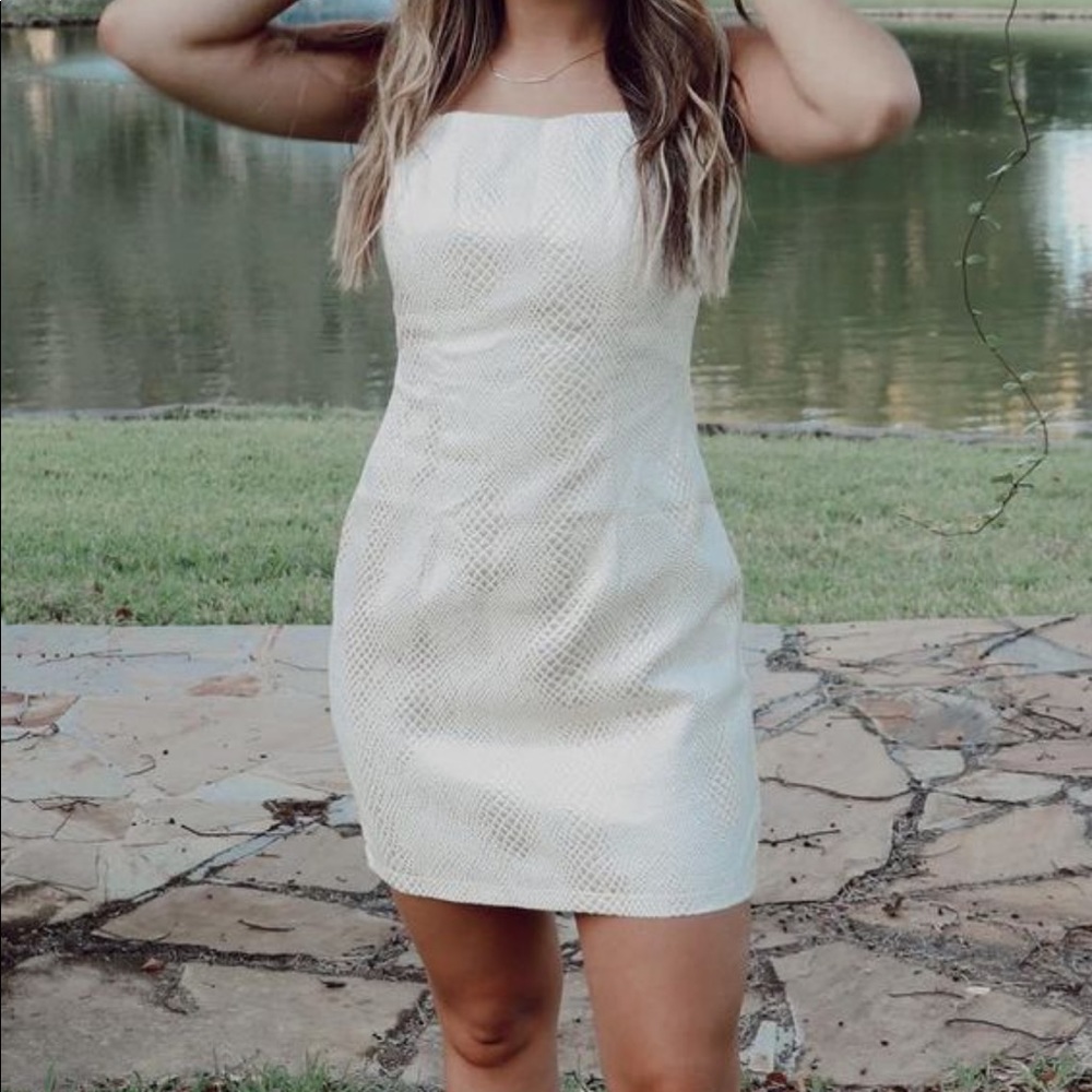 Revolve superdown